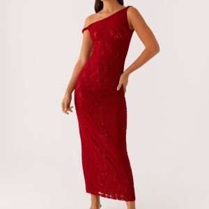Arabella Twist Shoulder Maxi Dress - Maroon