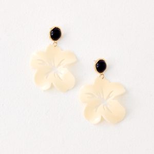 Chasing Heat Earrings - Ivory
