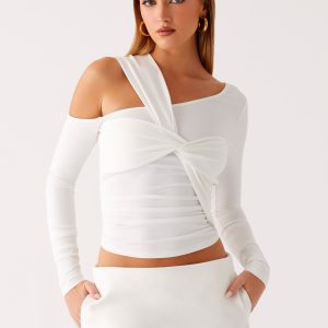 Cloud Kiss Asymmetric Long Sleeve Top - Cream