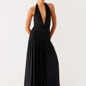 Full Attention Maxi Dress - Black