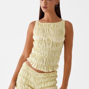 Girls Like Us Ruched Mini Shorts - Yellow