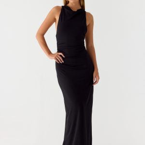 Hidden Agenda Maxi Dress - Black