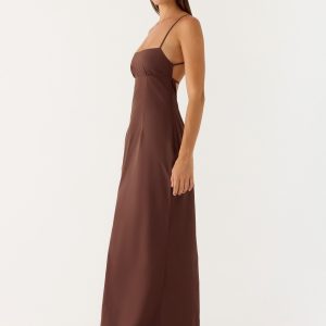 Off The Table Linen Maxi Dress - Chocolate