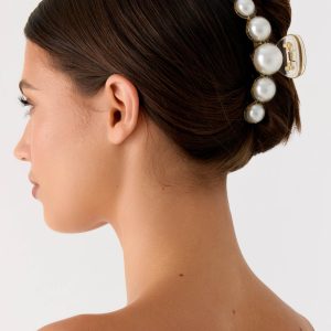 Oyster Club Claw Clip - Pearl
