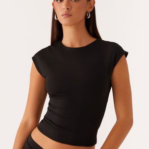 Shes A Lady Top - Black