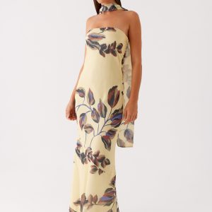 Under The Pagoda Maxi Dress - Buttercream Leaf Print