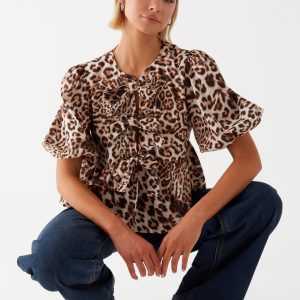 Western Wind Tie Top - Leopard